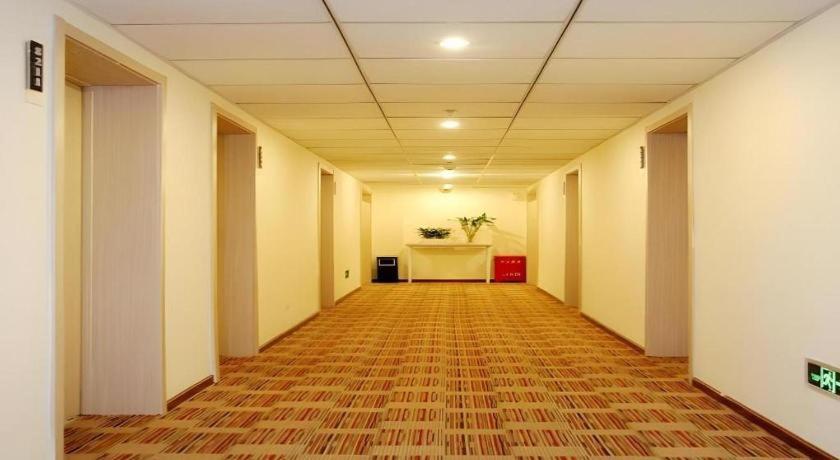 Beijing Yi Jia Hotel Екстериор снимка